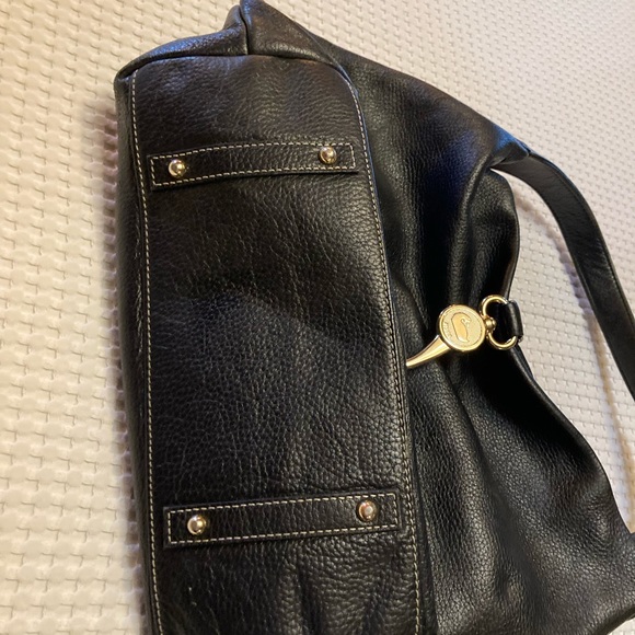 Dooney and Bourke Leather shoulder bag - Picture 3 of 5
